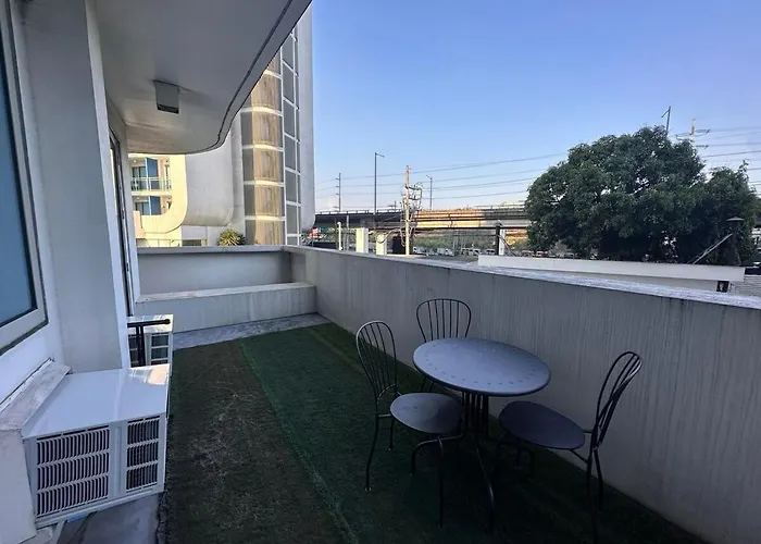 2br In Paranaque With Balcony Near Naia